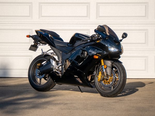 [SOLD] 2006 Kawasaki ZX-6R (636)